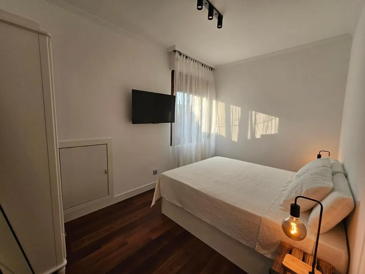 Habitacion En Atico Con Terraza En Bilbao Apartman 0*,  Spanyolország